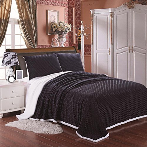 Cozy Living Ultra Soft Reversible King Blanket with Sherpa Lining - Black